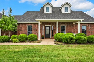 1699 Sportsman Ln, van Alstyne, TX 75495