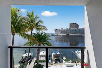 1600 S Bayshore Ln Unit 3A, Miami, FL 33133