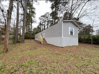 203 Sheila St, Jasper, TX 75951
