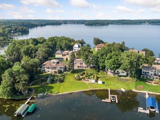 3590 Tuxedo Rd, Mound, MN 55364