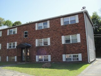 15 Robin Dr Unit 2, Marlborough, MA 01752
