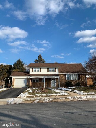 2604 Dalin Dr, Reading, PA 19609