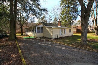323 Greenacres Ln, Ligonier, PA 15658