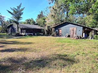 35045 Clinton Ave, Dade City, FL 33525