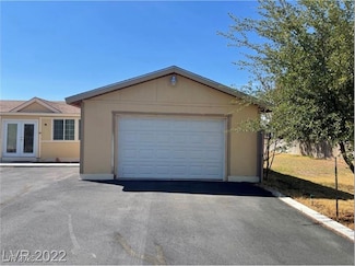 1341 Lewis St, Pahrump, NV 89048