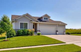 124 E Bridge Rd, Polk City, IA 50226
