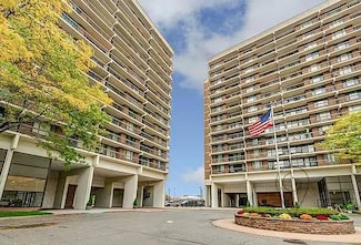 150-38 Union Turnpike Unit 10J, Flushing, NY 11367