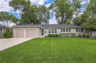 5917 W 101st Terrace, Overland Park, KS 66207