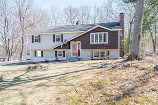 7 Dattilo Rd, Derry, NH 03038