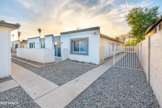 700 S Stapley Dr, Mesa, AZ 85204