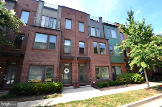 2988 Stella Blue Ln, Fairfax, VA 22031