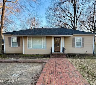 1009 Avery St, Cleveland, MS 38732