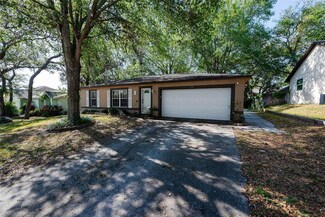 733 Licaria Dr, Ocoee, FL 34761