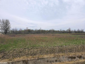 8145 Arnold Rd, Fair Haven, MI 48023