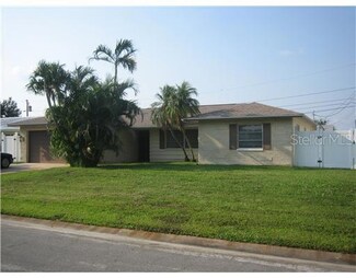 6701 14th Ave N, Saint Petersburg, FL 33710