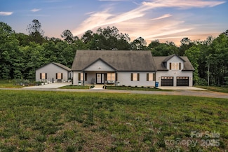 5262 Mckenzie Trail, Conover, NC 28613