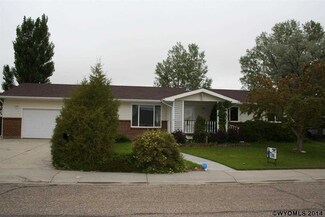 340 Williams Way, Glenrock, WY 82637