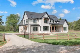 4651 Wayside Rd, Christiana, TN 37037