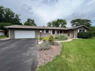 2244 Shannon Dr, Adrian, MI 49221