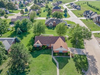 921 Evansville Ave, Waterloo, IL 62298
