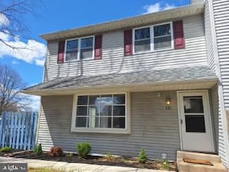 721 Girard Ave, Lansdale, PA 19446