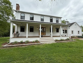 6 Hitching Post Ln, Wilbraham, MA 01095