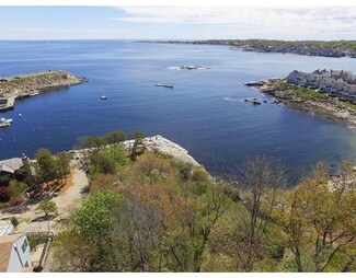 6 Gull Cove Ln, Rockport, MA 01966