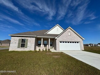 120 Star Ln, Broussard, LA 70518