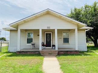 607 N 1st St, Haskell, TX 79521