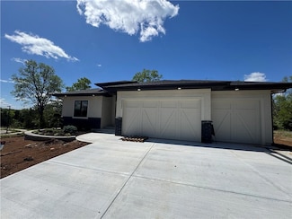 22393 W 89th Terrace, Lenexa, KS 66227