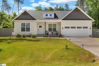 57 Cambridge Dr, Greenville, SC 29605