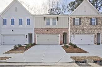 693 Sunstone Ln, Lawrenceville, GA 30043