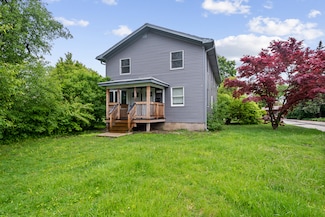 3755 Grove St Unit 1, Skokie, IL 60076