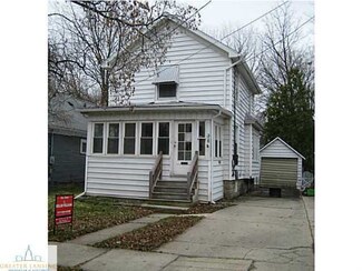 310 S Hayford Ave, Lansing, MI 48912