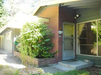 16844 Sylvester Rd SW, Normandy Park, WA 98166