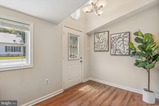 1304 Holly St, Shady Side, MD 20764