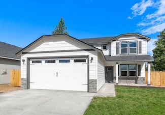 3680 NW 8th St Unit 26, Redmond, OR 97756
