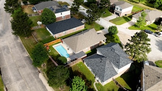 715 Slate Valley Ln, Spring, TX 77373