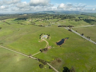 600 Rocks Rd, San Juan Bautista, CA 95045
