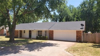 938 Luglena Ln, Purcell, OK 73080