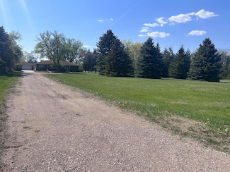 4401 N Main St, Mitchell, SD 57301