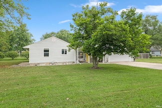 1808 Berkley Ave, Fort Wayne, IN 46815