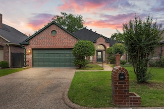 6542 Shinnecock Hills Dr, Houston, TX 77069