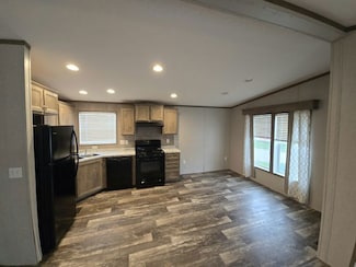 99 E Canyon Dr Unit 29, Hamburg, NY 14075