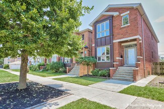 5627 W Eastwood Ave, Chicago, IL 60630