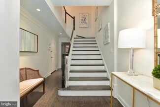 3913 Ivy Terrace Ct NW, Washington, DC 20007