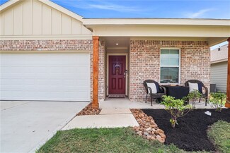5513 Fox Bluff Dr, Bryan, TX 77807