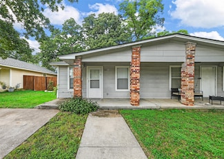 521 Ruth St Unit A, Denton, TX 76205