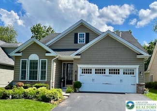 1051 Resolution Dr, Bethlehem, PA 18017