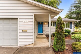 1916 King Way, Woodburn, OR 97071